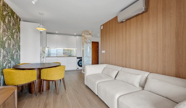 Sprzedaż - Apartament - Torrevieja - Punta Prima
