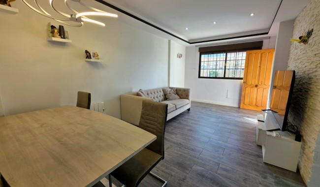 Brukt - Villa - Torrevieja - Sector 25