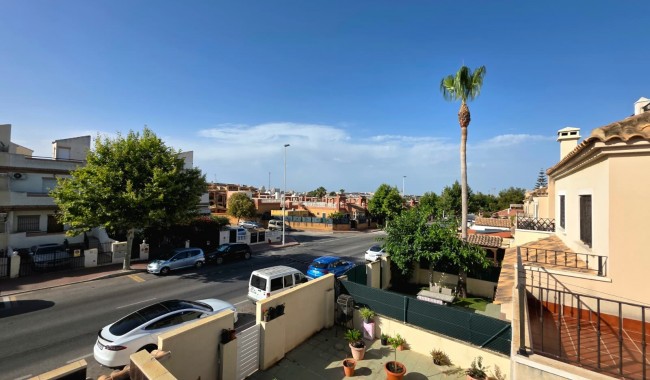 Brukt - Villa - Torrevieja - Sector 25
