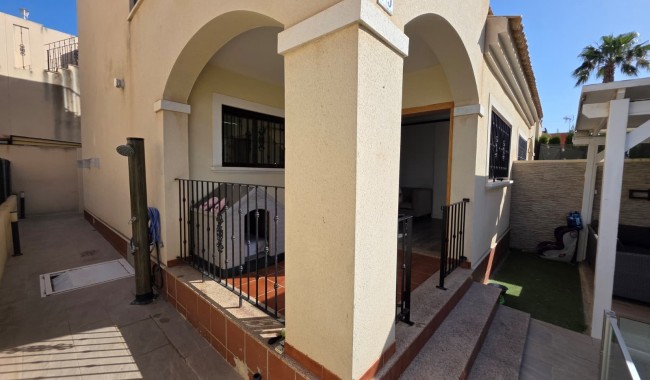 Brukt - Villa - Torrevieja - Sector 25