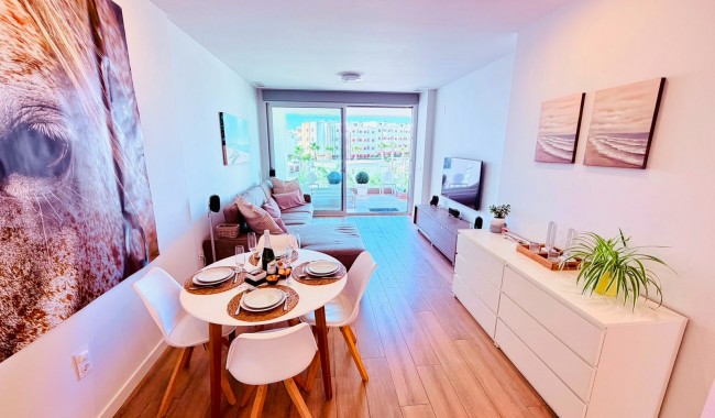 Sprzedaż - Apartament - Orihuela costa