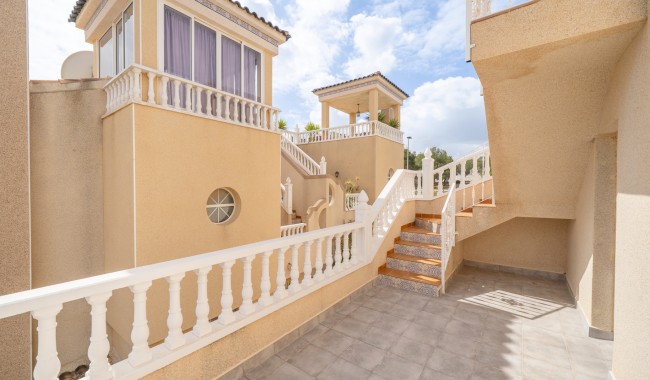Segunda mano - Villa - Orihuela Costa - PAU 26