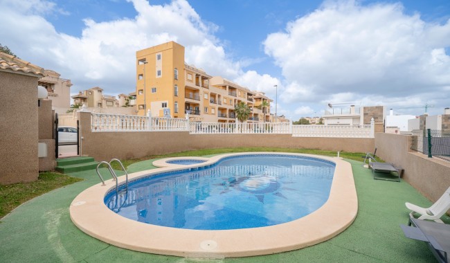 Segunda mano - Villa - Orihuela Costa - PAU 26