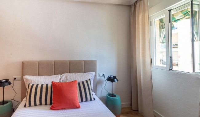 Resale - Apartment - Torrevieja - La Mata