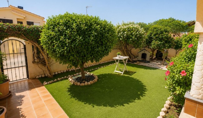 Resale - Apartment - Orihuela Costa - Cabo Roig