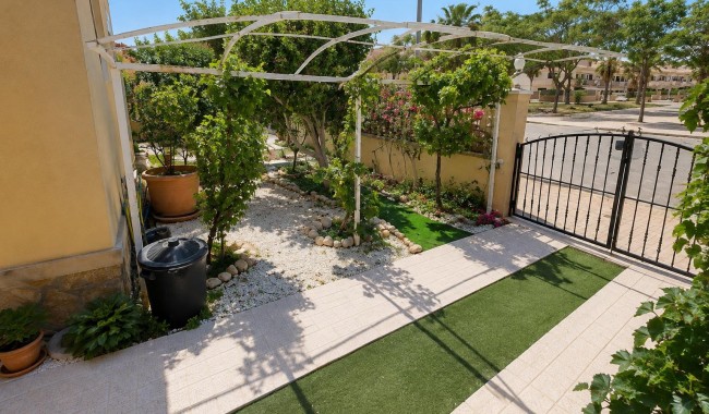Resale - Apartment - Orihuela Costa - Cabo Roig