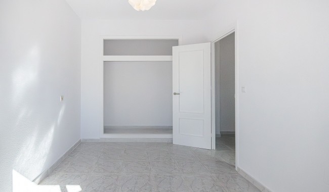 Resale - Townhouse - San Miguel de Salinas