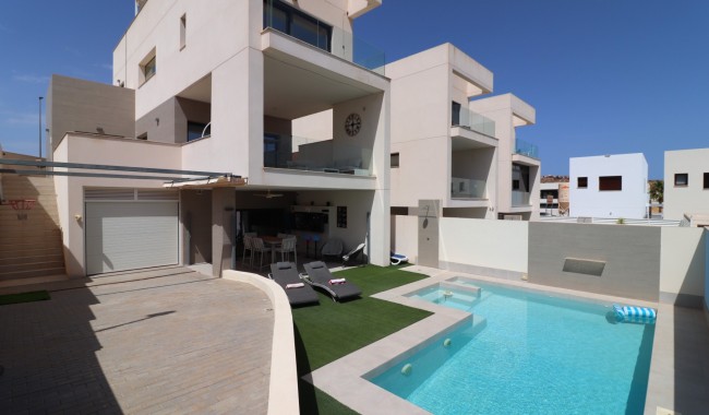 Brukt - Villa - Benijófar - Benijofar - Village