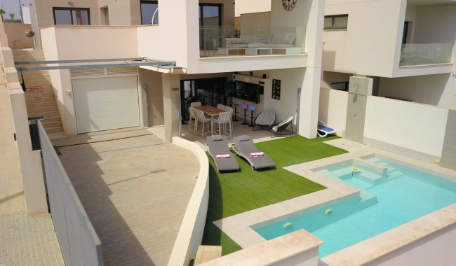 Brukt - Villa - Benijófar - Benijofar - Village