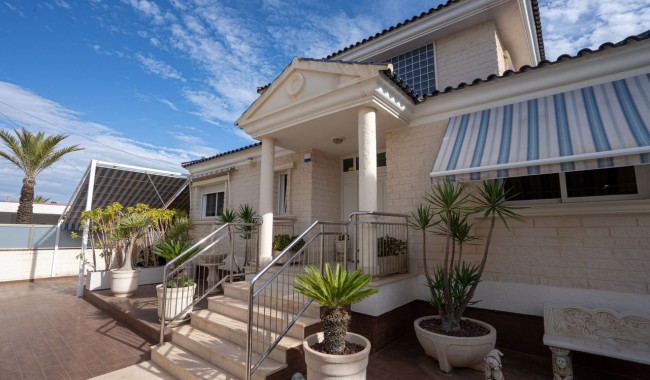 Brukt - Villa - La Mata, Torrevieja - La Mata