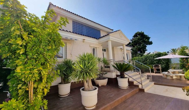 Brukt - Villa - La Mata, Torrevieja - La Mata