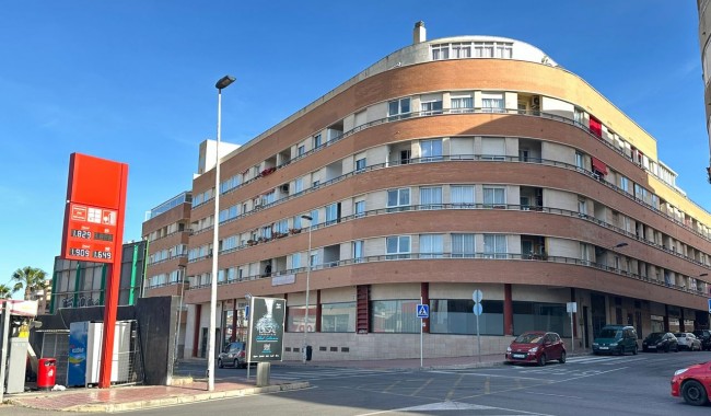 Apartment - Resale - Torrevieja - Torrevieja