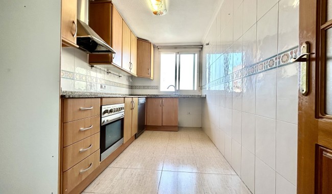 Resale - Apartment - Torrevieja