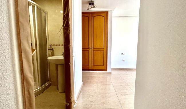 Resale - Apartment - Torrevieja