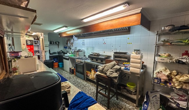 Begagnad - Affärslokaler - Torrevieja - Playa del Cura