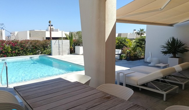 Brukt - Villa - Algorfa - La Finca golf