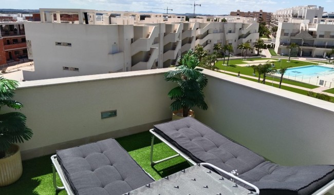 Segunda mano - Apartamento - Guardamar - EL RASO