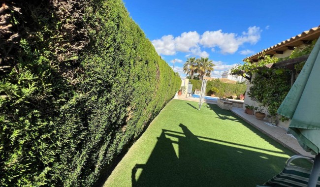 Resale - Villa - Orihuela - Cabo Roig