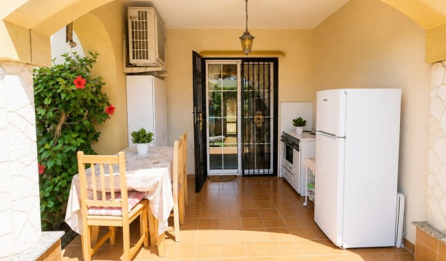 Resale - Apartment - Orihuela Costa - Cabo Roig
