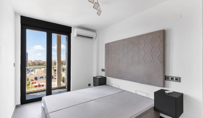 Resale - Apartment - Torrevieja - Rocio del Mar