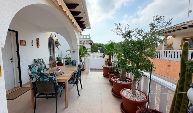 Brukt - Vertikaldelt - Cabo Roig - Orihuela Costa