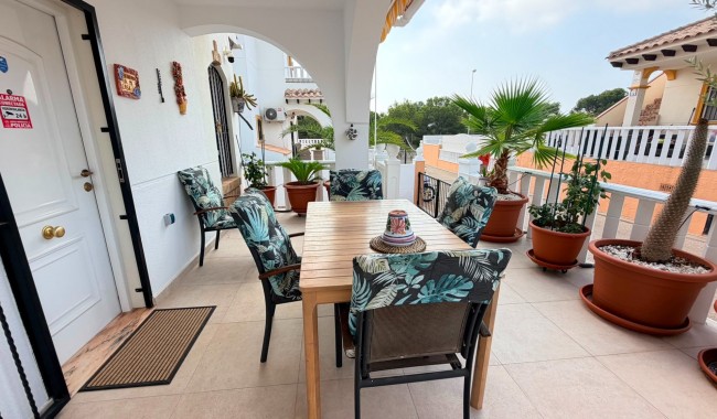 Brukt - Vertikaldelt - Cabo Roig - Orihuela Costa