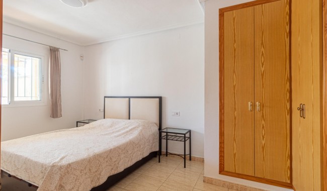 Resale - Apartment - Orihuela Costa - Punta Prima