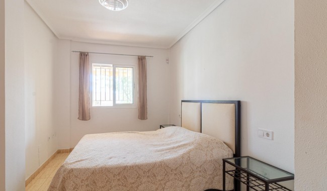 Resale - Apartment - Orihuela Costa - Punta Prima