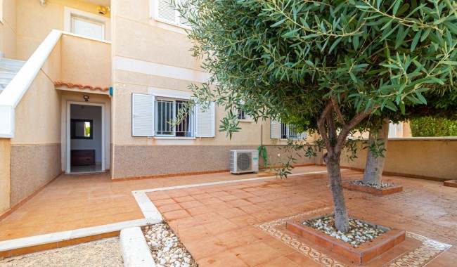 Resale - Apartment - Orihuela Costa - Punta Prima