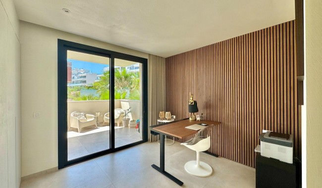 Resale - Apartment - Orihuela - Las Colinas Golf Resort