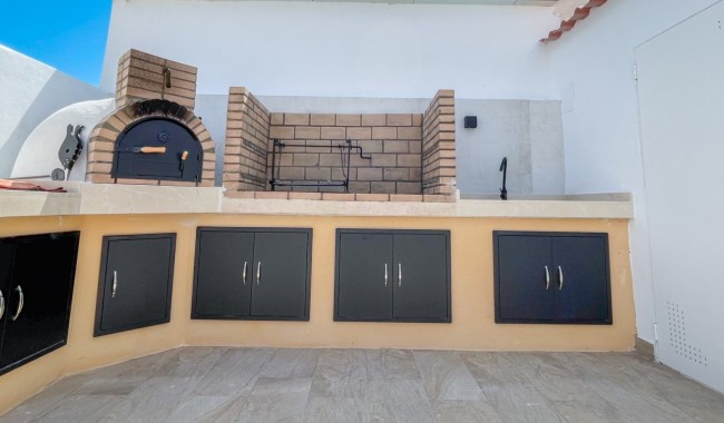 Resale - Townhouse - Torrevieja - Nueva Torrevieja - Aguas Nuevas