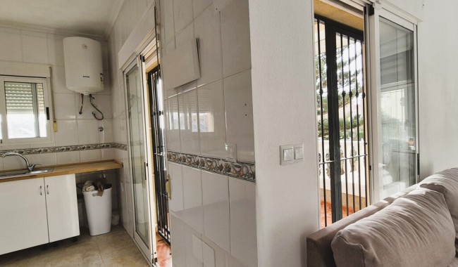 Brukt - Villa - Villamartín - Costa Blanca