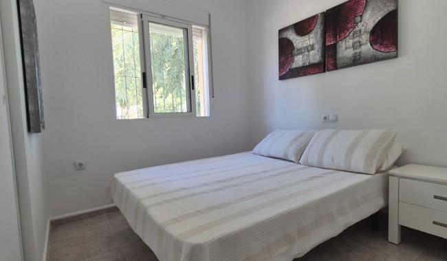 Brukt - Villa - Villamartín - Costa Blanca