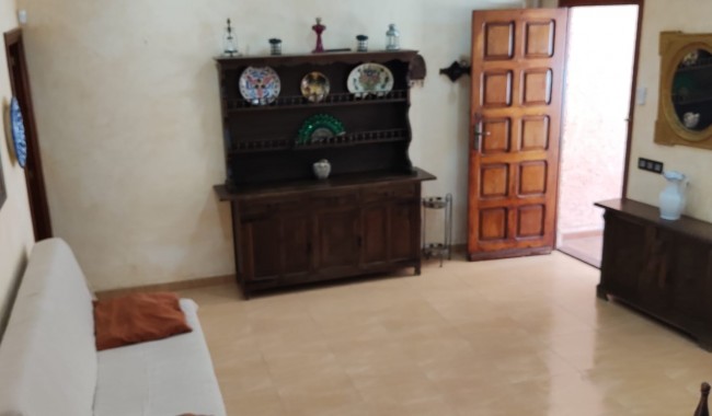 Begagnad - Villa - Torrevieja - Playa de los locos