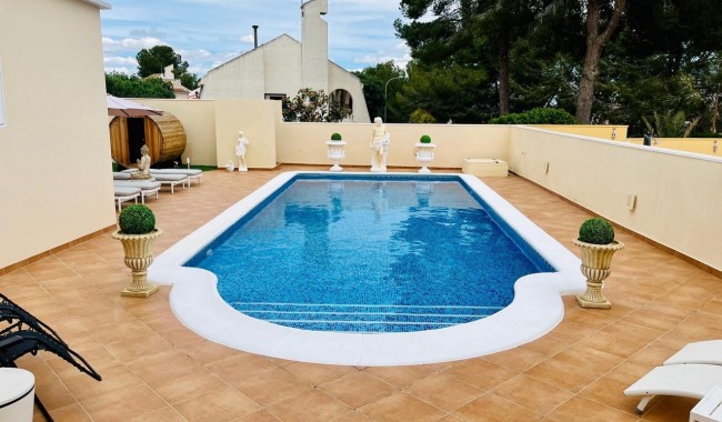 Brukt - Villa - San Miguel de Salinas