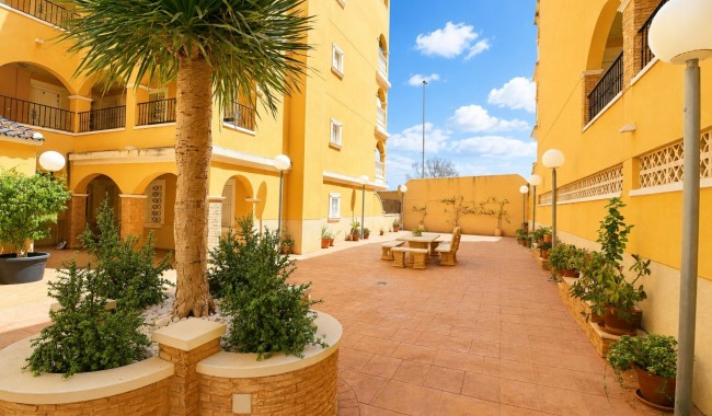 Segunda mano - Apartamento - Algorfa - Algorfa - Village