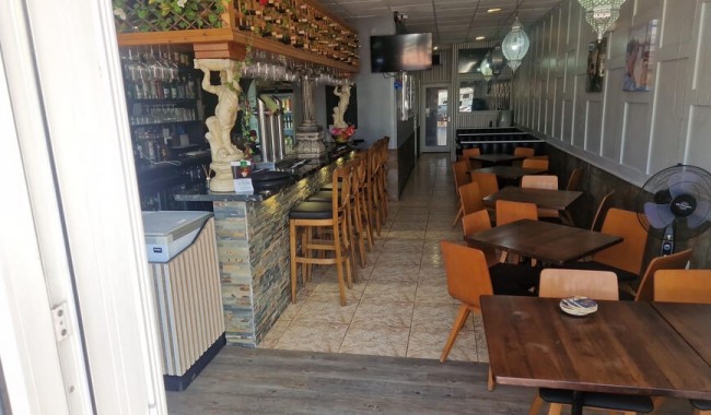 Sprzedaż - Lokal biznesowy - Torrevieja