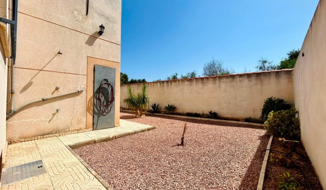 Brukt - Villa - Torrevieja - Urbanización San Luis
