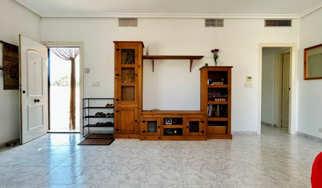Brukt - Villa - Torrevieja - Urbanización San Luis