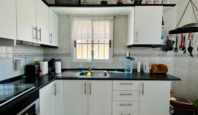 Brukt - Villa - Torrevieja - Urbanización San Luis