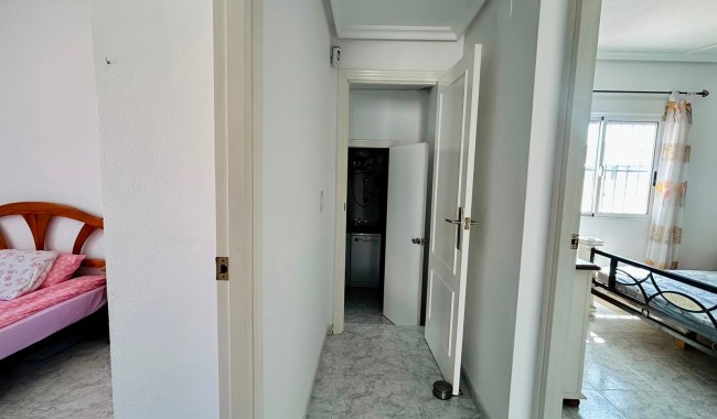 Brukt - Villa - Torrevieja - Urbanización San Luis
