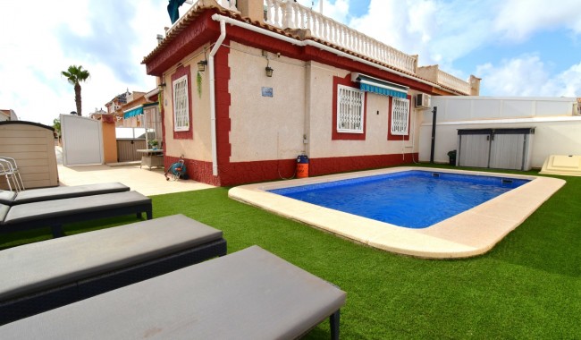 Quatro house - Resale - Orihuela Costa - Playa Flamenca