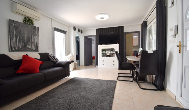 Resale - Quatro house - Orihuela Costa - Playa Flamenca