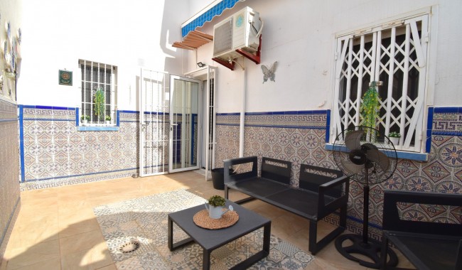 Resale - Quatro house - Orihuela Costa - Playa Flamenca