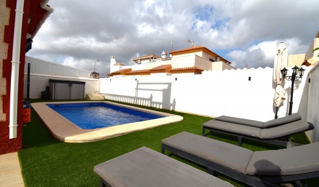 Resale - Quatro house - Orihuela Costa - Playa Flamenca