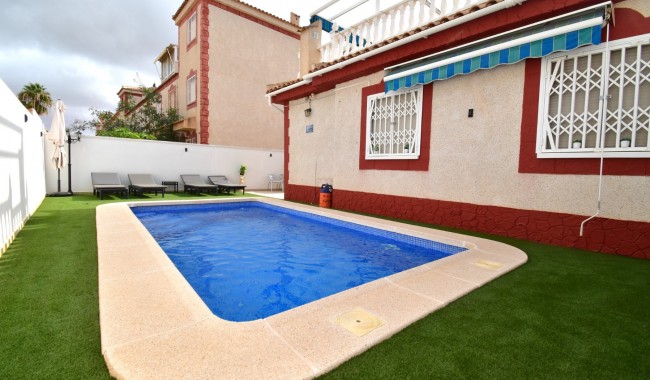Resale - Quatro house - Orihuela Costa - Playa Flamenca
