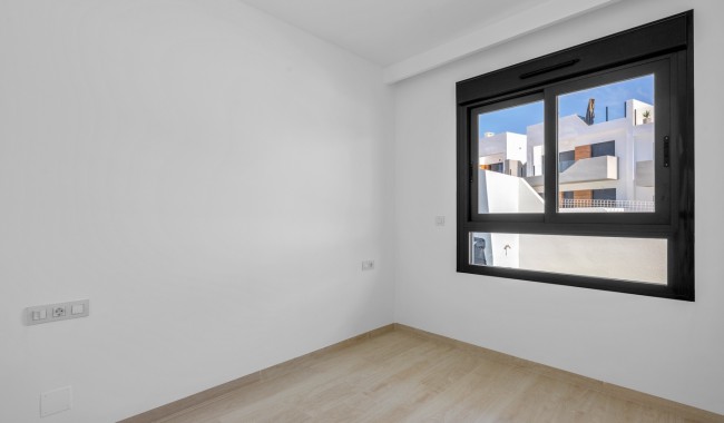 Segunda mano - Apartamento - San Miguel de Salinas