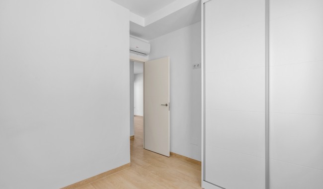 Segunda mano - Apartamento - San Miguel de Salinas
