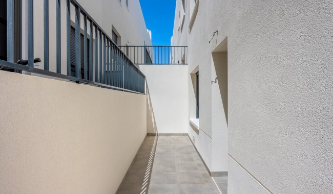 Segunda mano - Apartamento - San Miguel de Salinas