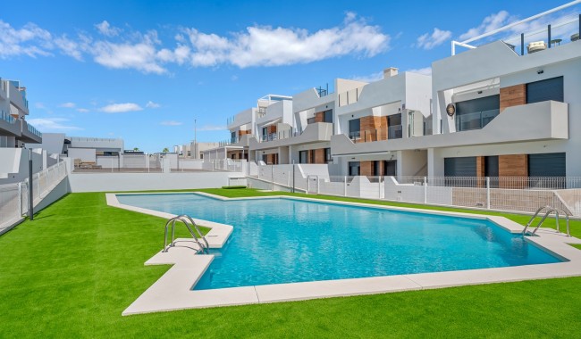 Segunda mano - Apartamento - San Miguel de Salinas